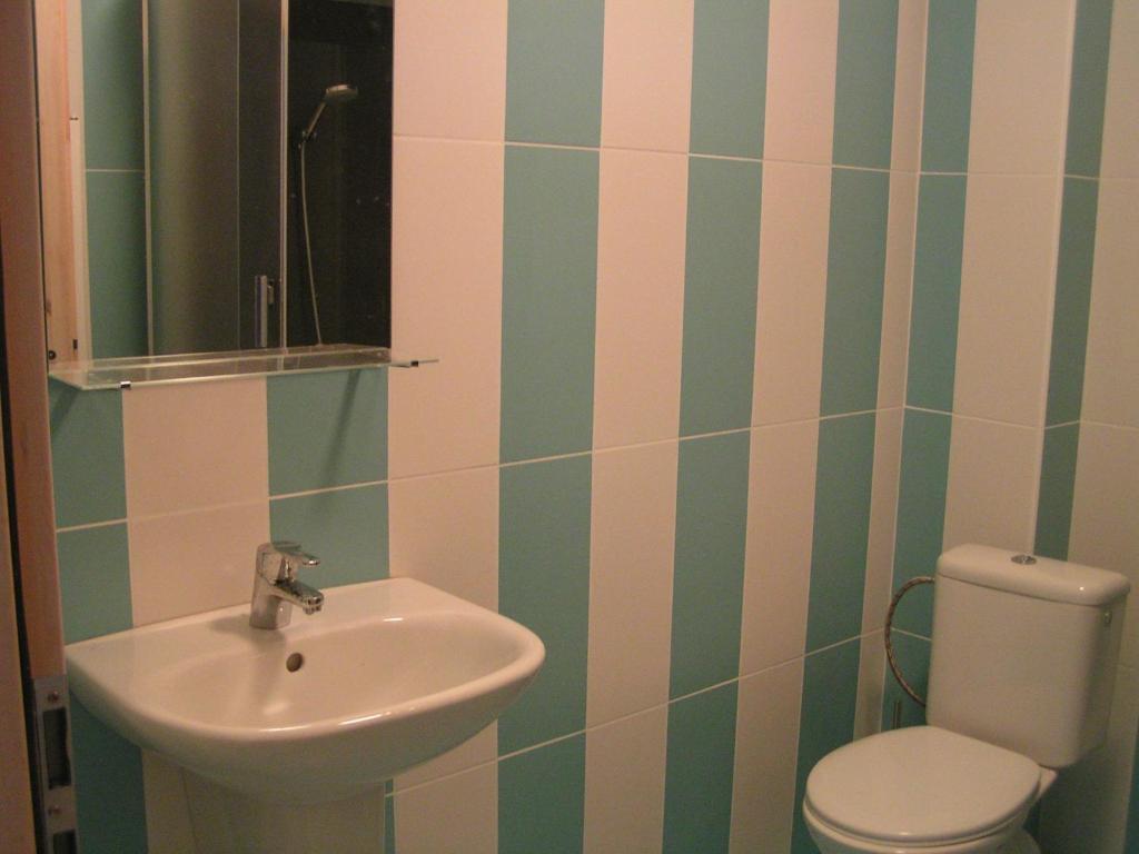 Kastiel Biela Dama A Cierny Rytier Hotel Krompachy Cameră foto